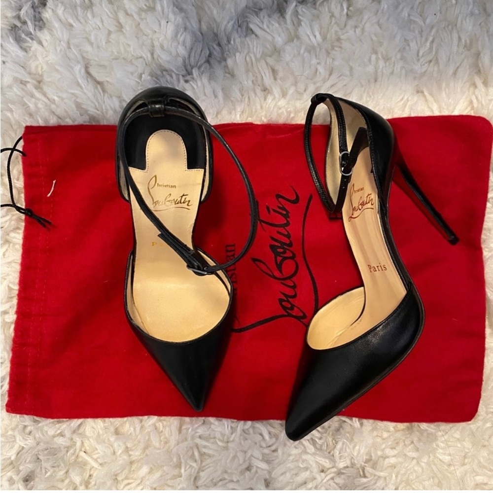 Christian Louboutin Uptown Heels with ankle strap - Picture 3 of 6
